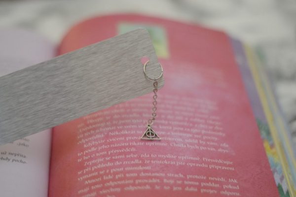 ﻿Stříbrná hliníková záložka do knihy-Harry Potter