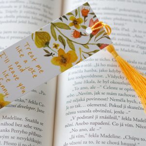 Květinová záložka do knihy s oranžovým střapcem